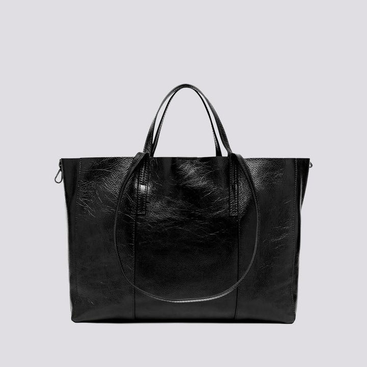 Borsa Super Light in Naplack nero